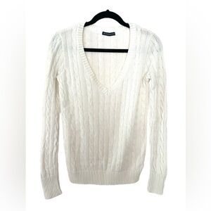 BRANDY MELVILLE - White V Neck Cable Knit Sweater
